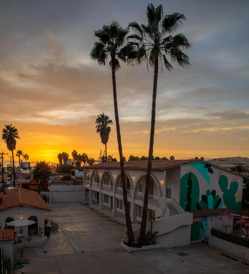 Beach House By Eazy Ensenada Exterior photo